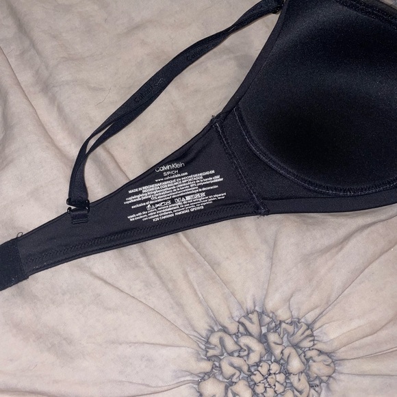 3 Calvin Klein Lightly Lined T-Shirt Bras size Small Nude and Black - Picture 6 of 6